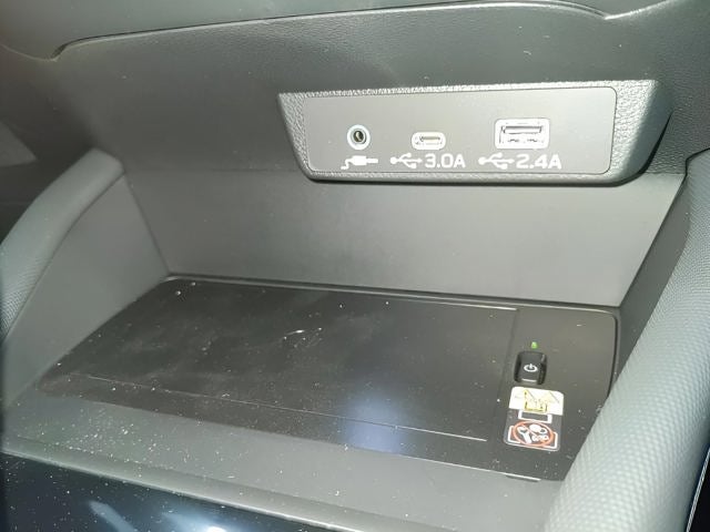 2025 Subaru FORESTER Limited Hybrid