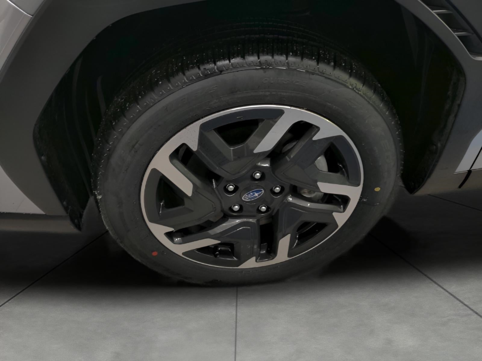 2025 Subaru FORESTER Limited Hybrid